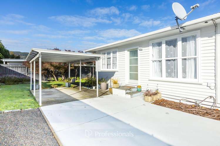 4/652 Fergusson Drive Trentham_3