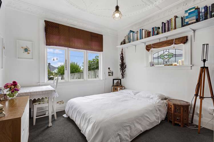 19 Nottingham Crescent Calton Hill_5