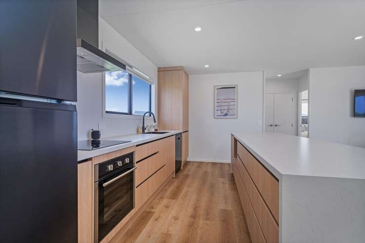 290 Harbour Drive Matarangi_13