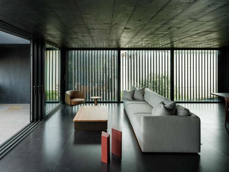  19 Marine Parade South Piha_8