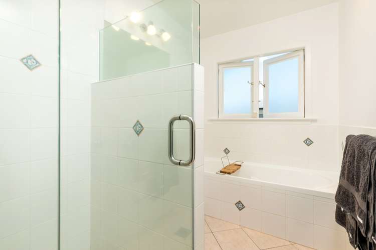 10 Matipo Road Te Atatu Peninsula_17