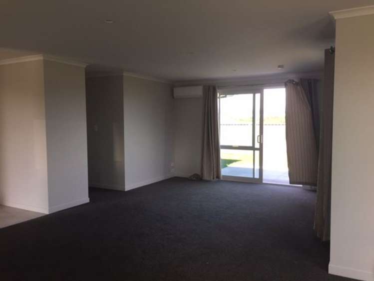 6 Shea Lane Pyes Pa_7