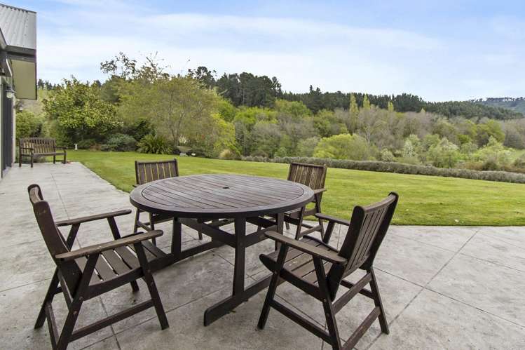 1201 Pareora River Road Maungati_23