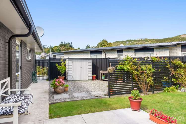 12 Passchendaele Grove Trentham_18