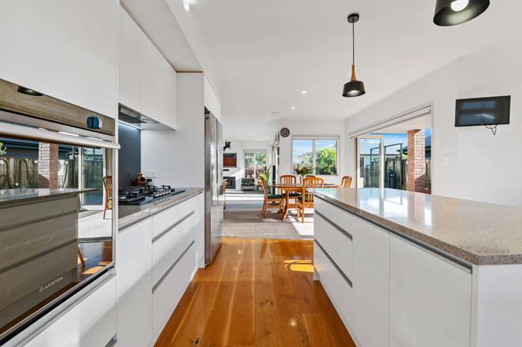 12a Sumner Street Glenholme_12