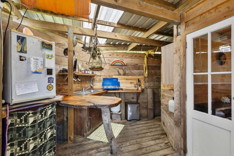 6 Robert Street Raglan_36