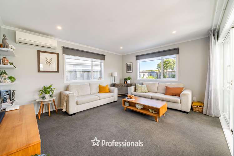 11 Wi Hape Pakau Place Waiwhetu_7