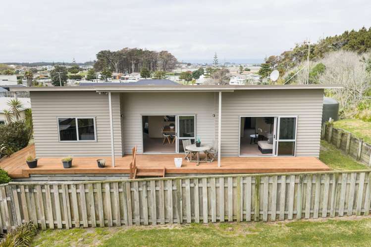 14 Barber Street Foxton Beach_30