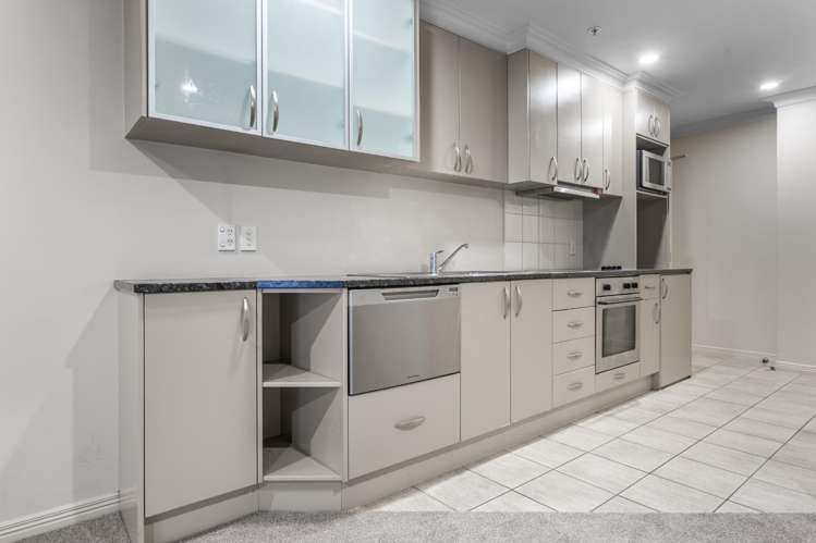 1A/118 Gladstone Road 1761_3