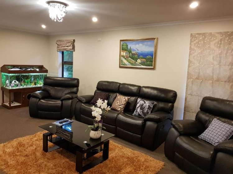 28 Mcwhirters Farm Lane Massey_3