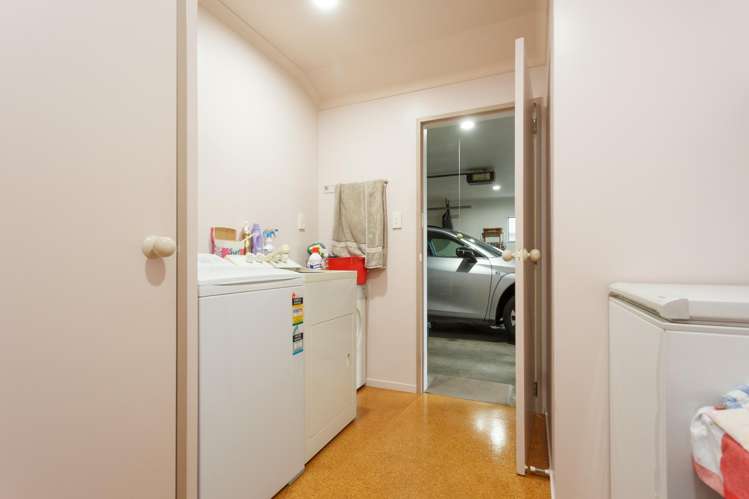 12 Cedar Crescent Matamata_20