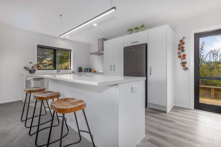 7 Strathnaver Drive Waikawa Beach_22