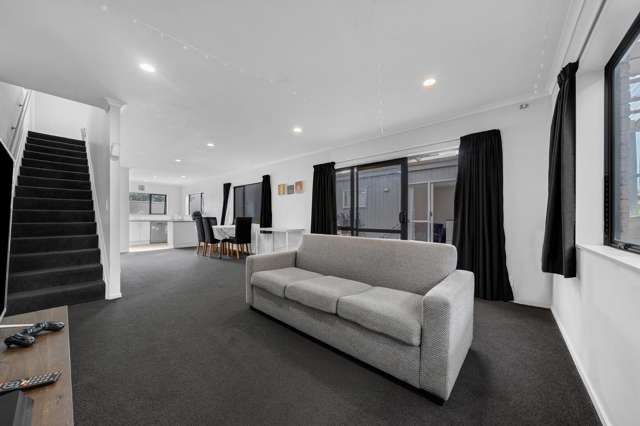 56 Claverdon Drive Massey_4