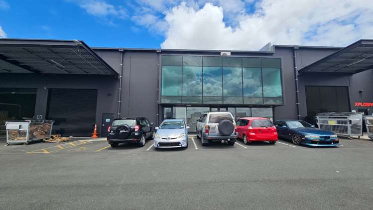 Unit 2/5 Northside Drive Westgate_5