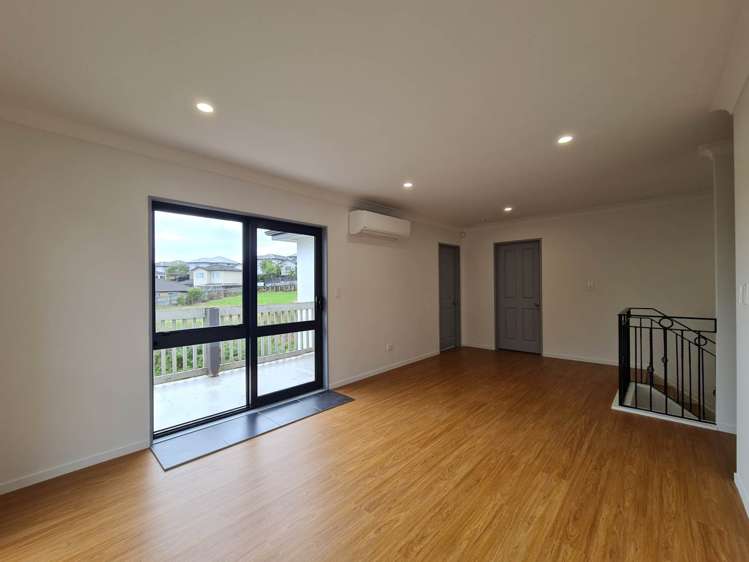 Arrowsmith Drive Flat Bush_16