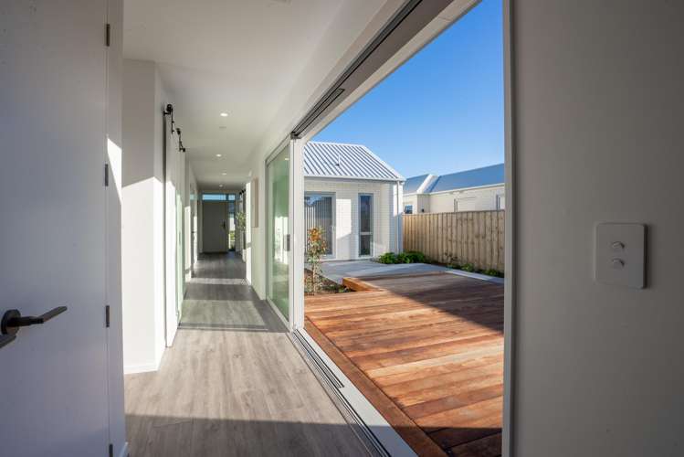 27 Harlequin Drive Rolleston_18