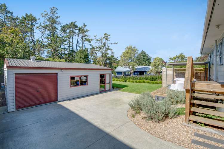 20 Spargo Road Massey_24