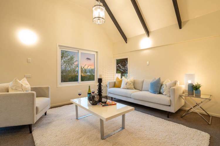 2 The Terrace Herald Island_12