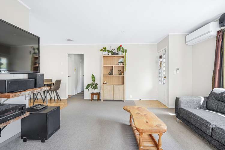 64 Pelorus Street Glenview_7