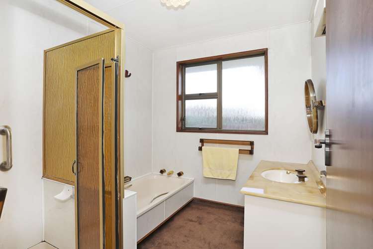 35 Catherine Street Windsor_25