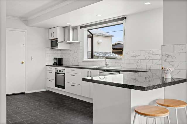 252 Kennedy Road Onekawa_3