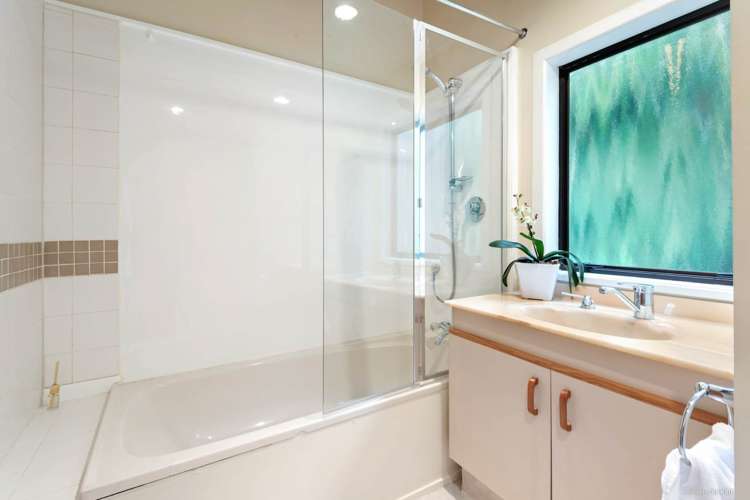 26 Titirangi Beach Road Titirangi_9