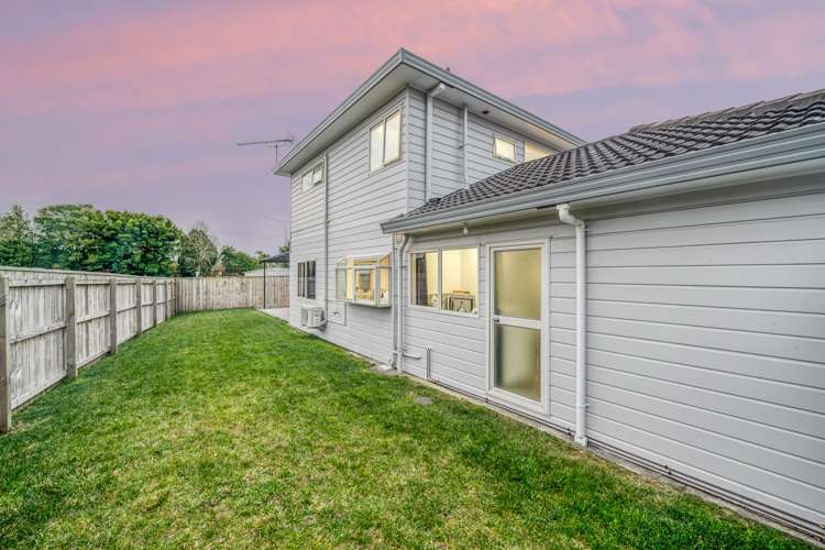 1/12 Marbeth Court Botany Downs_23