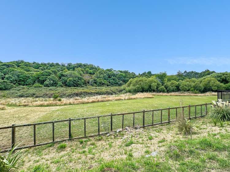 50 Montgomery Crescent Kinloch_12