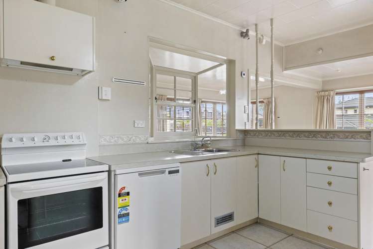 18 Mere Road Hilltop_10