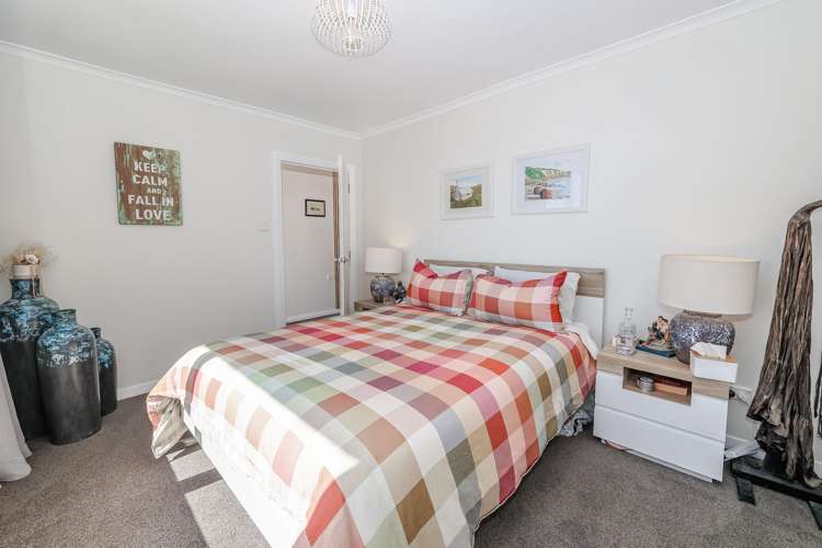5 Churchill Road Green Island_7