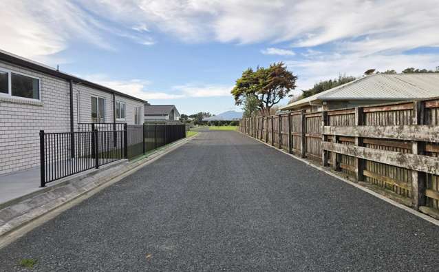 8 Gillies Lane Opunake_4