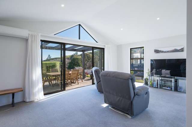 10 Old Farm Road Stoke_2