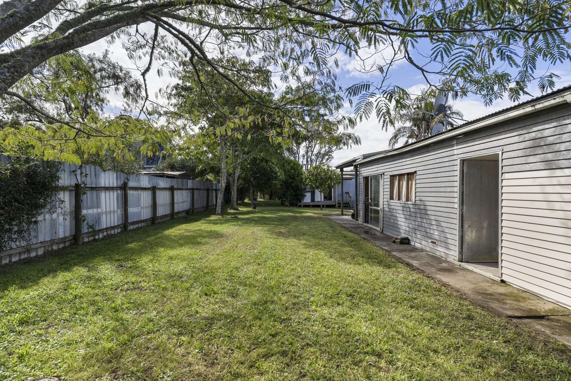 64 Howard Road Orere Point_0