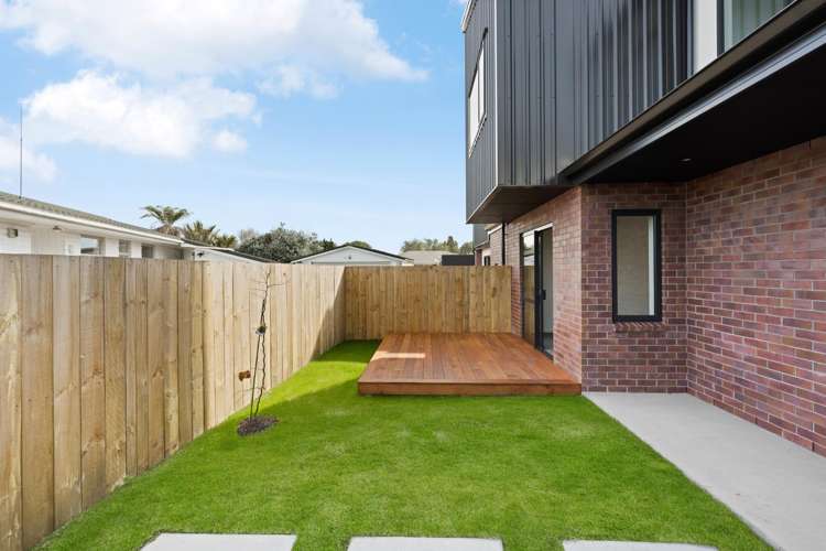 2/13 Pulham Crescent Queenwood_10