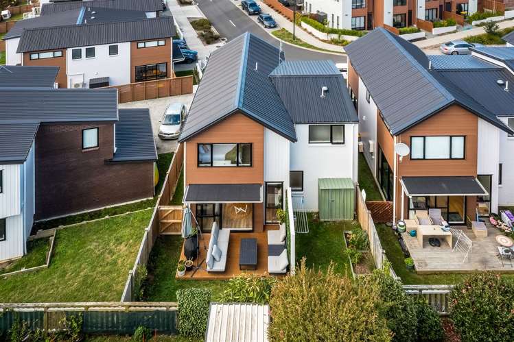 16 Seafarer Crescent Stanmore Bay_11