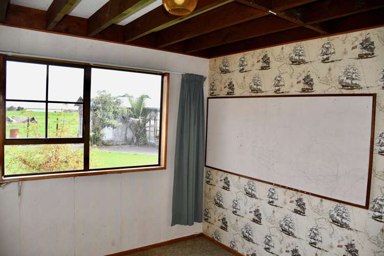 27 Wharf Road Karamea_8