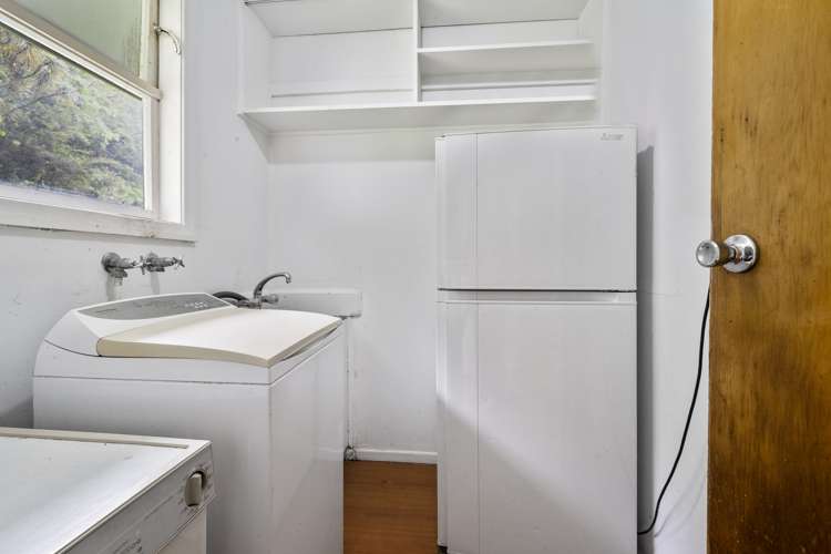 22 Thomson Grove Stokes Valley_13