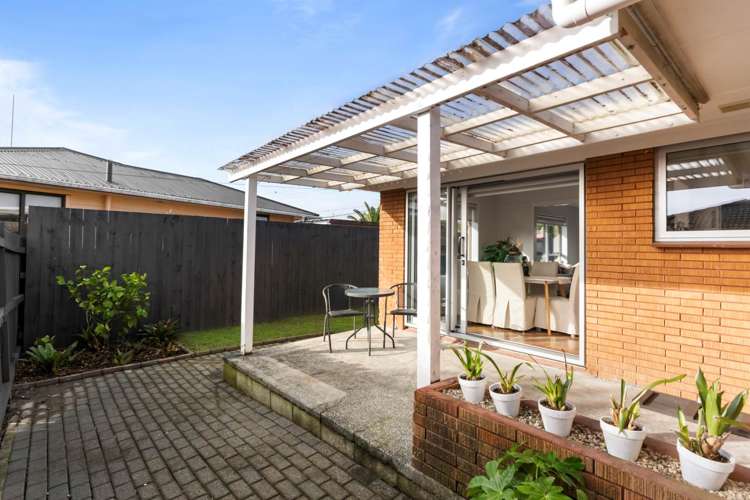 1/1 Levesque Street Birkdale_14