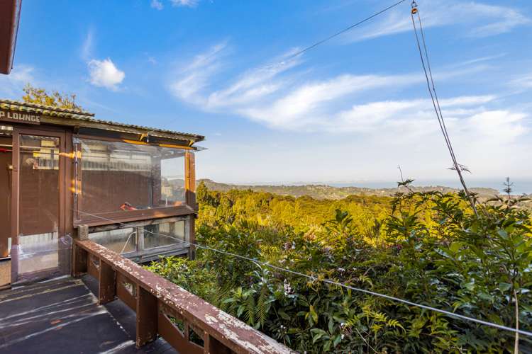 216 Scenic Drive Titirangi_23