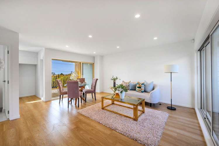 5/3 Coronation Road Hillcrest_8