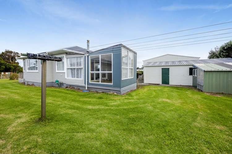 55 Domett Street Opunake_9