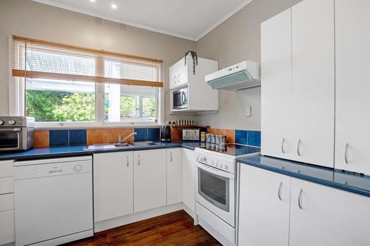 17 High Street Waddington_5