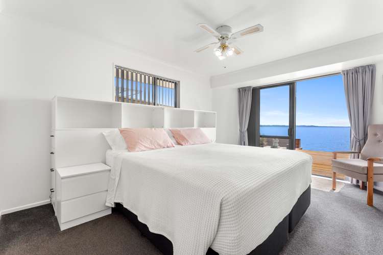 30A Crispe Road Clarks Beach_11