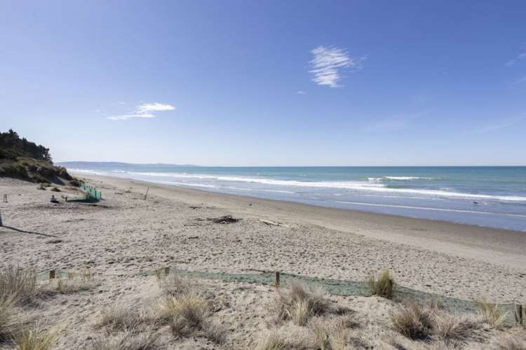 84 Queens Avenue Waikuku Beach_6