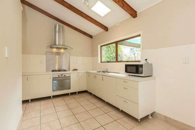 4 Langana Avenue Browns Bay_9
