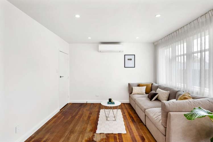 716 Grove Road Mayfair_4