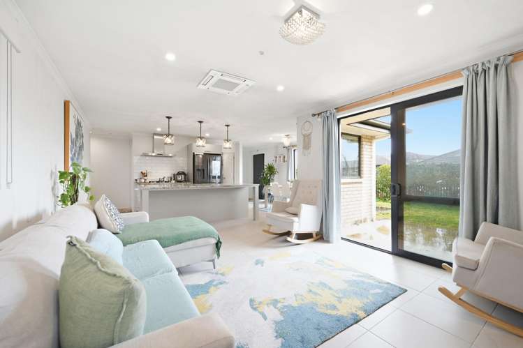 13 Haddonstone Avenue Rototuna North_5