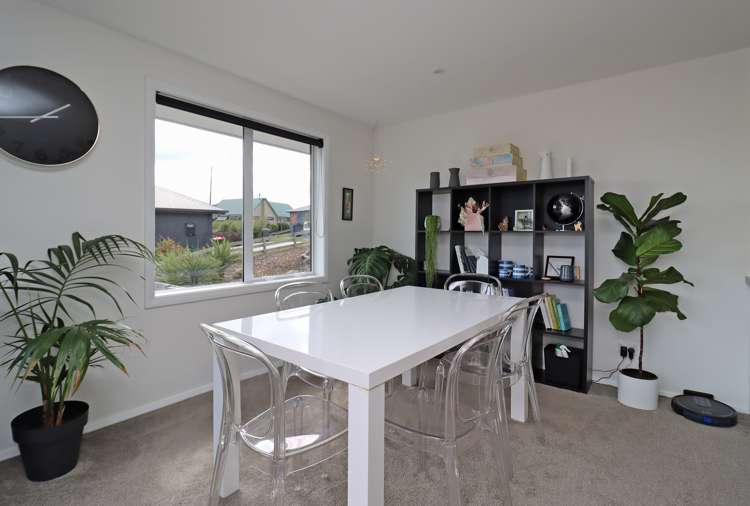 9 Grove Avenue Weston_9