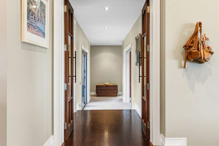 52 & 52B Warman Road Okura_16