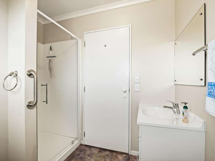 33 Bourke Street Waikouaiti_15